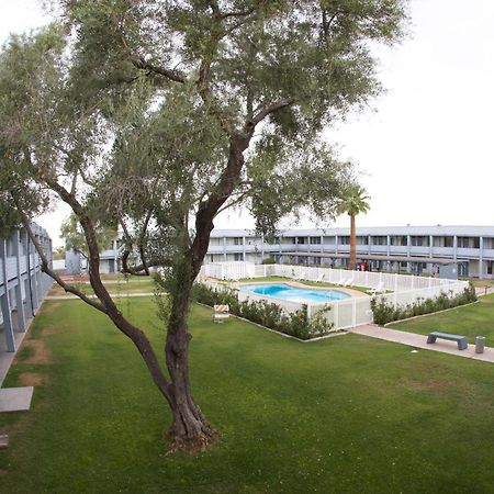 Ez 8 Motel Airporter Phoenix Exterior foto
